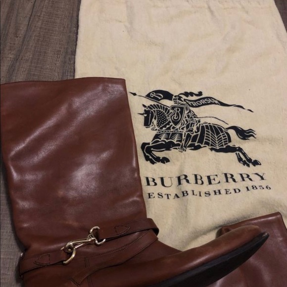 Burberry womens boots size 40 - Picture 5 of 5